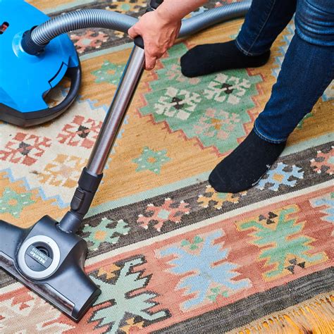 How To Clean A Throw Rug