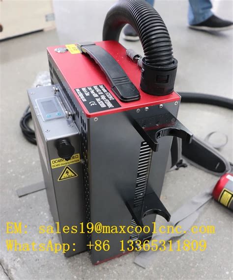 Pulse Portable Laser Cleaning Machine 100w 200w 300w Machinery Engines