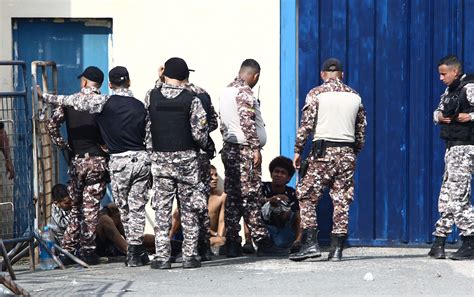 Balacera Y Explosiones En La Penitenciaria Del Litoral