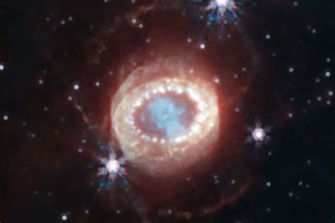 Iconic Supernova Captured By The James Webb Space Telescope Trendradars