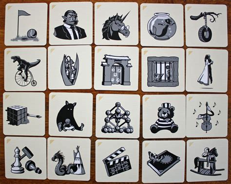 Codenames Pictures - Spielregeln, Bilder und Infos zum Spiel