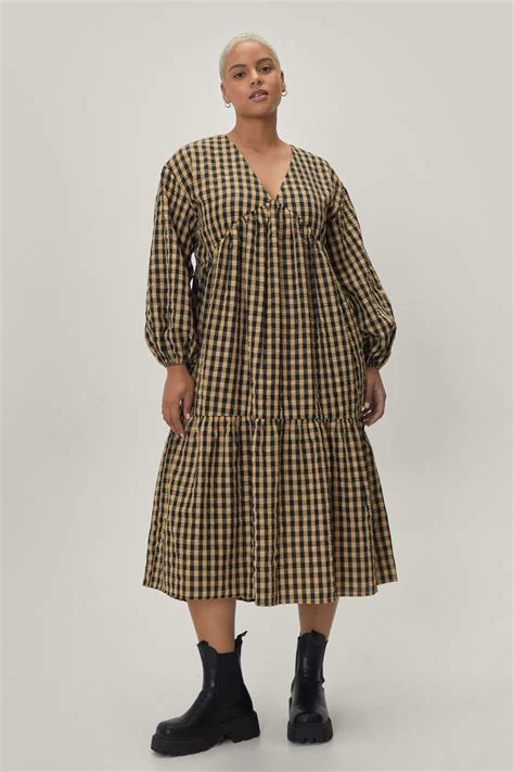 Nastygal Plus Size Gingham Tiered Midi Smock Dress