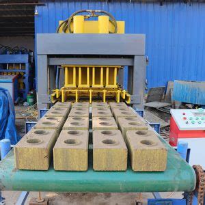 Qt Automatic Hydraulic Soil Clay Interlocking Lego Brick Making