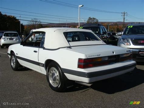 Oxford White 1985 Ford Mustang Gt Convertible Exterior Photo 39243338