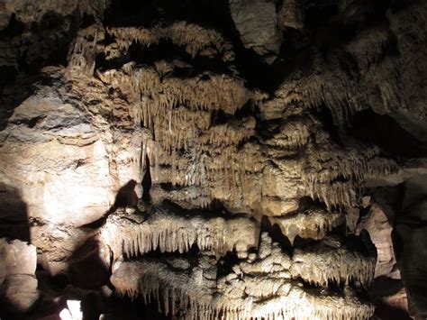 Lincoln Caverns: Exploring Beauty in the Depths of Pennsylvania ...