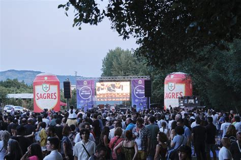 Rock No Rio Febras Lota O Quase Esgotada Mais Guimar Es