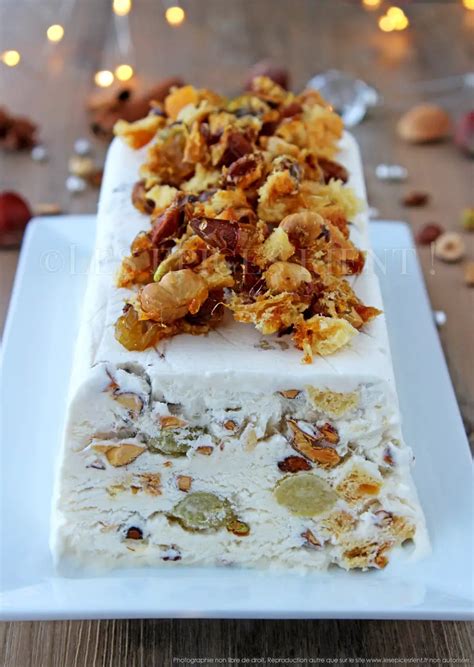 Nougat Glac De No L Morceaux De Panettone Et Amaretto Les Pices