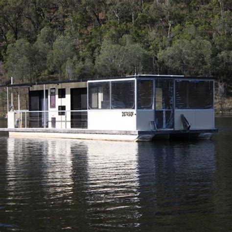 Lake Monduran Holiday Park (CP) - Full Range Camping Directory