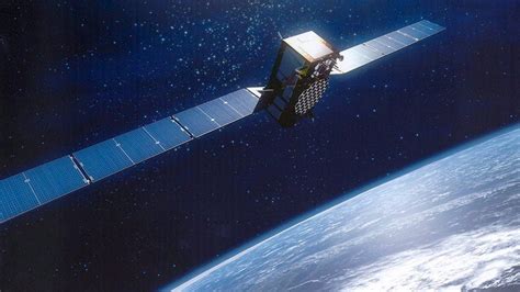 Russia developing 'troubling' new anti-satellite weapon, US says - BBC News
