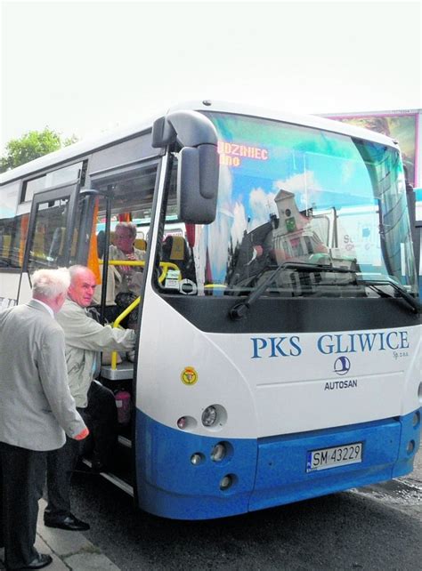 Nowy rozkład PKS u Gliwice Pasażerowie postawieni pod ścianą