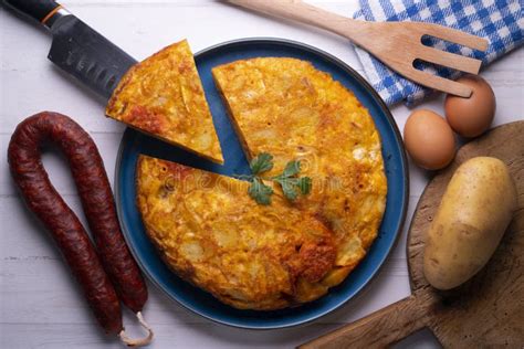 Omelette De Pommes De Terre Espagnole Au Chorizo Recette