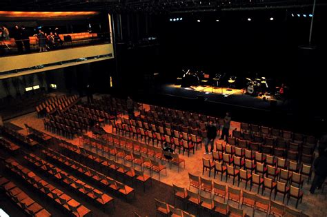 O Teatro Tom Jobim no Jardim Botânico do Rio vai reabrir Ancelmo