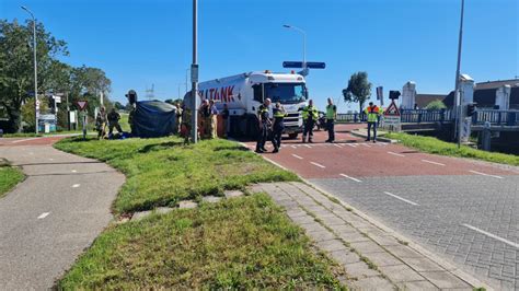 Fietser Overleden Na Aanrijding Met Tankwagen In Oterleek Nh Nieuws