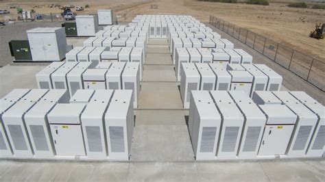 Nextera And Salt River Project Complete Arizonas Largest Solarstorage Plant