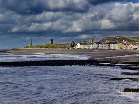 Aberystwyth Tanybwlch Beach - Photo "Aberystwyth" :: British Beaches