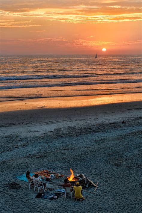 Beach Bonfires 101 Things To Do In San Diego