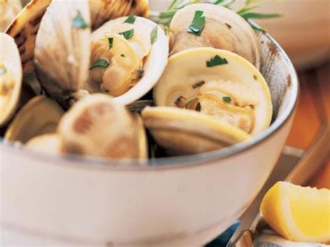 Steamed Clams Or Mussels In Seasoned Broth Recipe