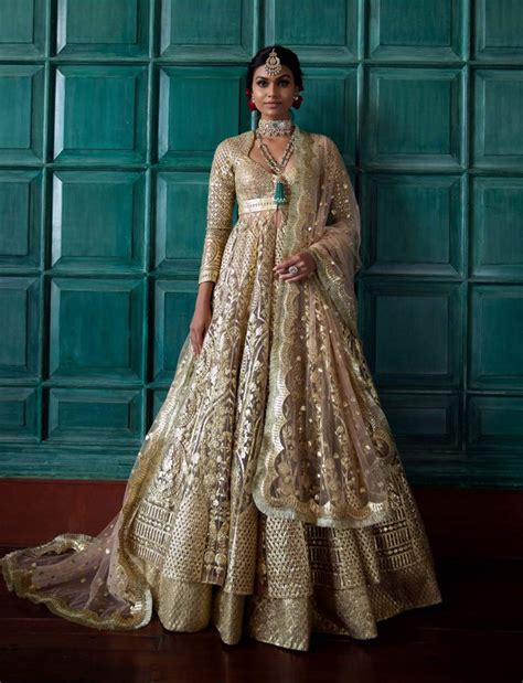 Golden Bridal Lehenga Glamour For Contemporary Brides