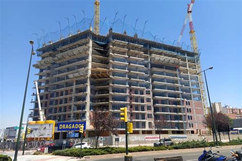 Fotos Torre Zaragoza el rascacielos de la capital aragonesa Imágenes