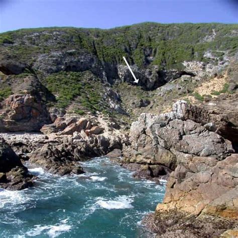 Blombos Cave An Archaeological Site Located In Blombosfontein Nature Re