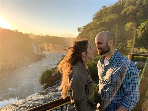 Parque Nacional Do Igua U Oferece Passeio No P R Do Sol Das Cataratas