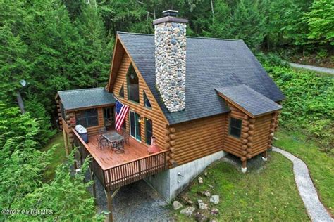 Can You Guess The Price Of This Log Cabin In Schroon Lake