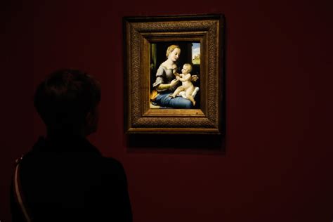 Raphael show with famous Madonna paintings opens in Berlin