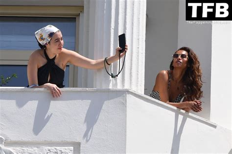 Jasmine Tookes Flashes Her Nude Tit On The Terrace Of The Marinez Hotel In Cannes Photos