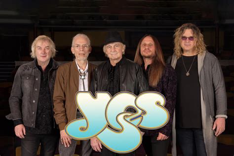 Yes Tour 2025 Us - Alice Enriquez 