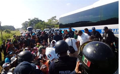 Frenan A Cuarta Caravana De Migrantes En Chiapas