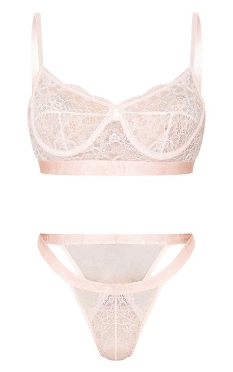 Blush Delicate Lace Underwired Bra And Knicker Set Lingerie And Nightwear Prettylittlething