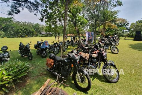 Keseruan Embc N Friends Di Acara November Rain Ride Republika Online