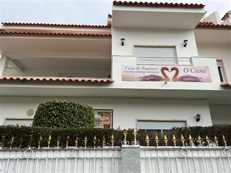 CASA DE REPOUSO O CISNE | SOBREDA, ALMADA