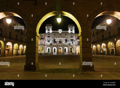 square  night stock photo alamy