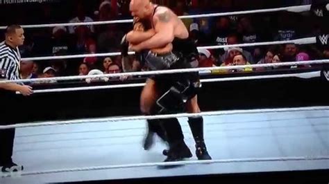 Wwe Big Show Vs Roman Reigns Youtube