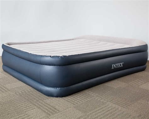 Intex Deluxe Raised Pillow Rest Air Mattress Bed With Air Pump Queen