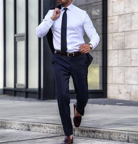 40 White Shirt Outfit Ideas for Men | Styling Tips | White shirt men ...