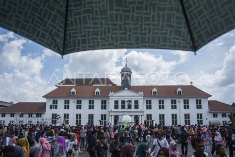 Wisata Kota Tua Antara Foto