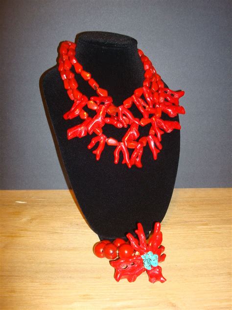 Fossil Necklace And Bracelet Red Fashion Designers Divas Fossil Jewelery Favorite Things