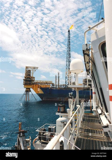 Almacenamiento De Producci N Flotante Y Descarga De Buques Fpso