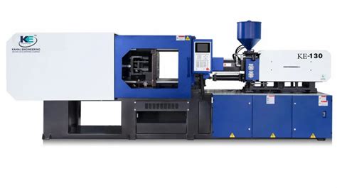 Automatic Horizontal Plastic Injection Molding Machine At Rs