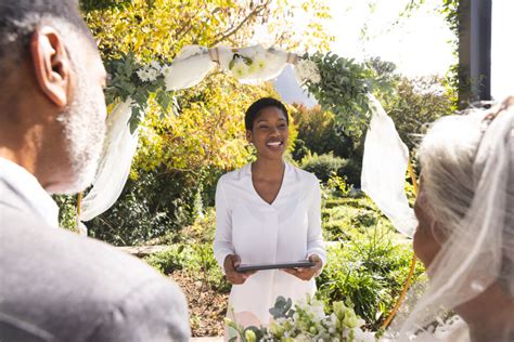 Comment choisir l officiant de mariage idéal pour votre cérémonie