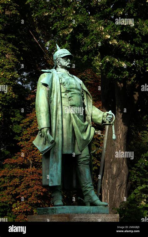 Monumento Bismarck En Frankfurt A Main Hoechst Fotograf As E Im Genes