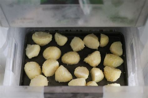 Freeze Ahead Roast Potatoes - My Fussy Eater | Easy Family Recipes