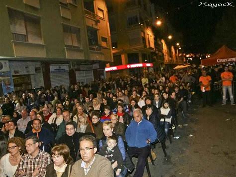 La Banda De Tambores De La Cofrad A Del Descendimiento De La Cruz De