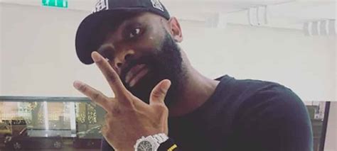 Instagram Kaaris dévoile le contrat bidon envoyé par Booba pour leur