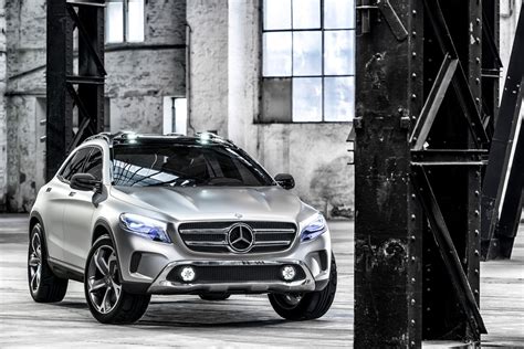 Mercedes Benz Gla Concept Officially Revealed Autoevolution