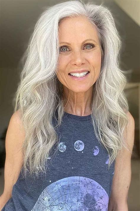 22 Most Flattering Long Hairstyles For Women Over 60 With Thick Hair