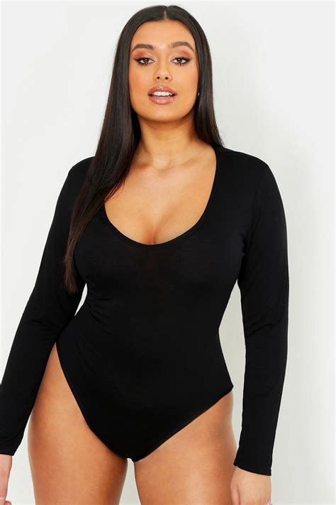 Plus Basic Long Sleeve V Neck Body Suit Boohoo V Neck Bodysuit