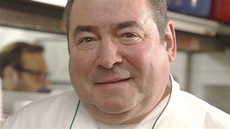 Emeril Lagasses Curated Menu Sets Sail On Carnival Cruise Lines